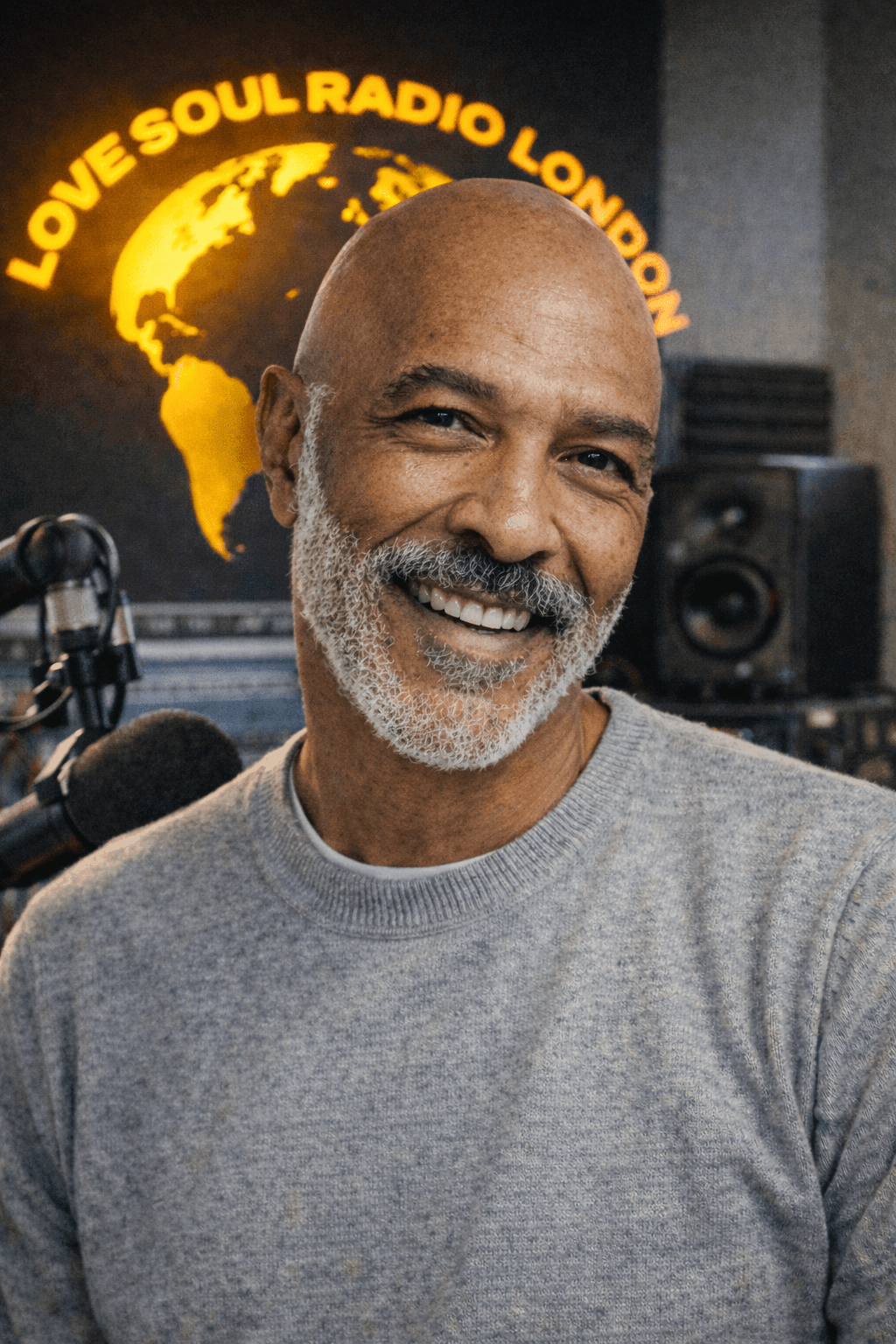 Love Soul Radio London DJ Love Soul Radio London DJ